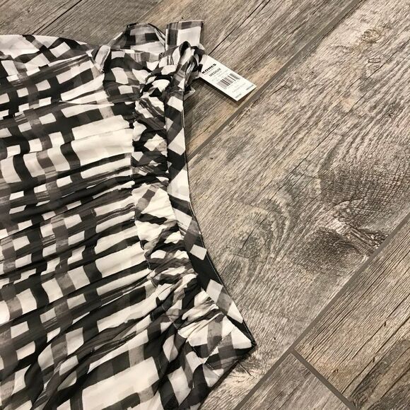 A-Line wrap style striped mini skirt - Picture 6 of 10